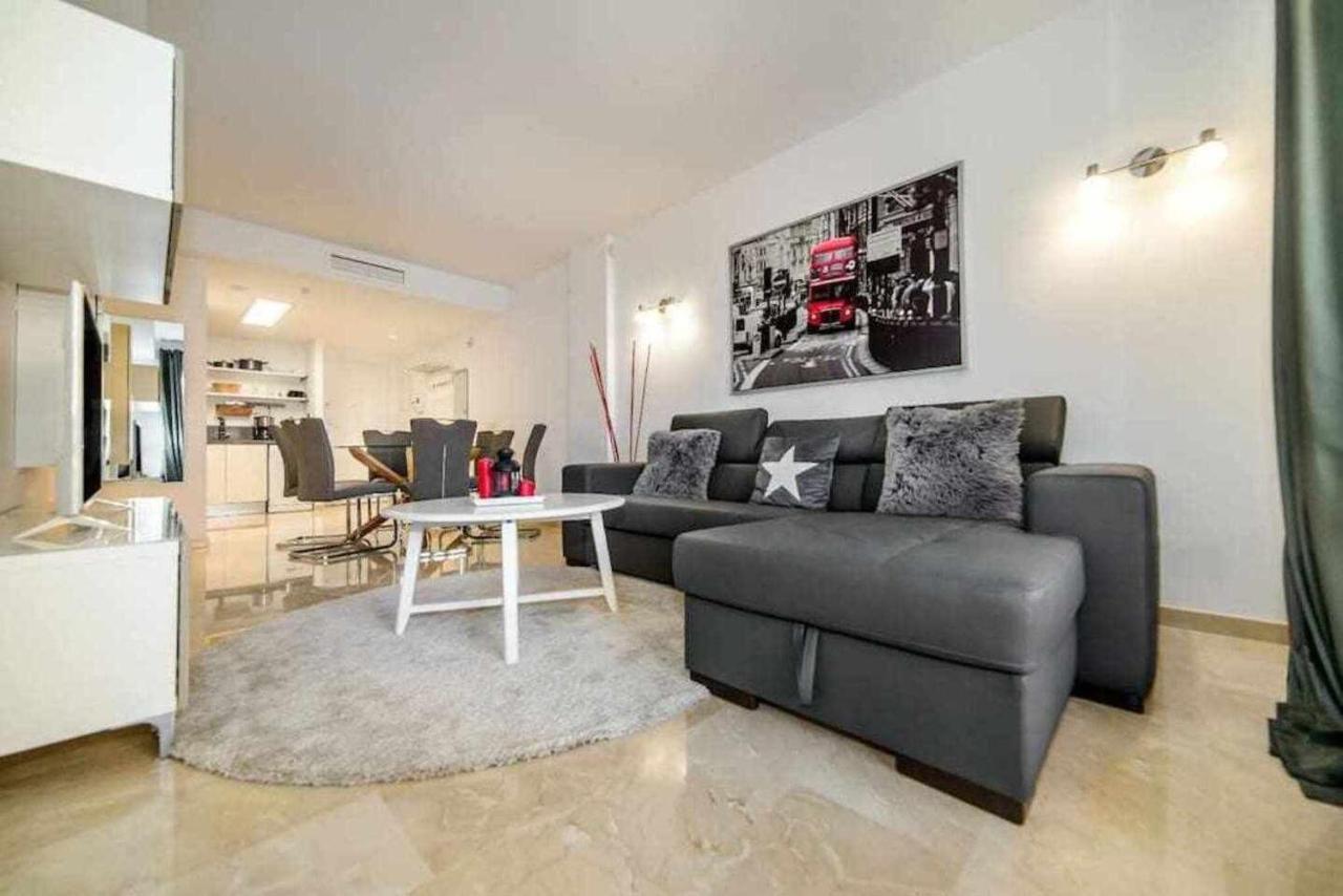 Espanhouse Elvis Apartment Torrevieja Eksteriør bilde