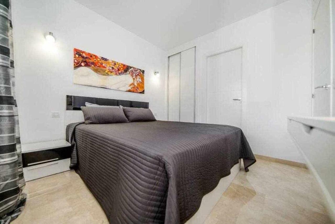 Espanhouse Elvis Apartment Torrevieja Eksteriør bilde